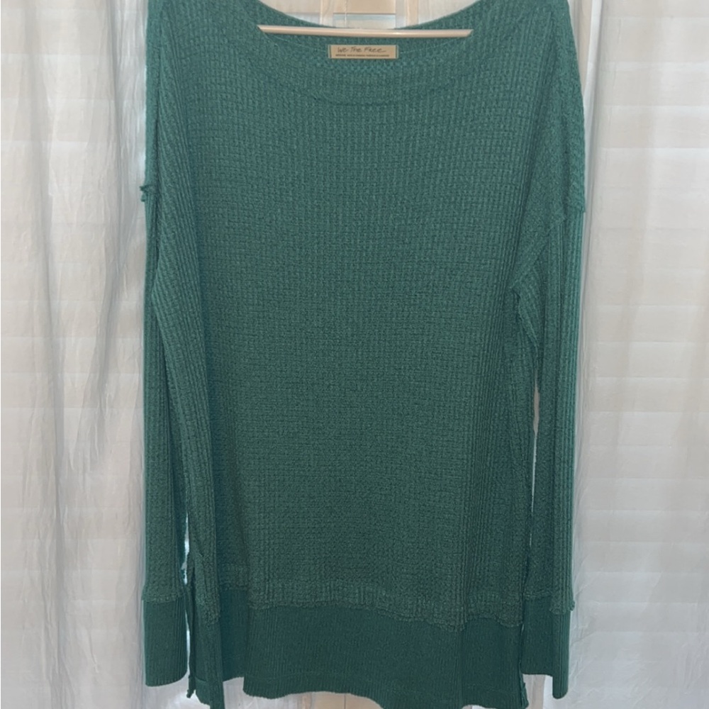 FREE PEOPLE SWEATER